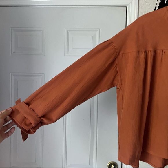 NWOT Hackwith Design House Rust Blouse - Picture 2 of 8